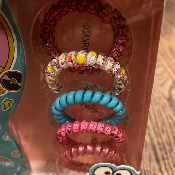 🆕 Wet Brush + Goody Detangling Bundle Hello Kitty - Picture 4 of 6